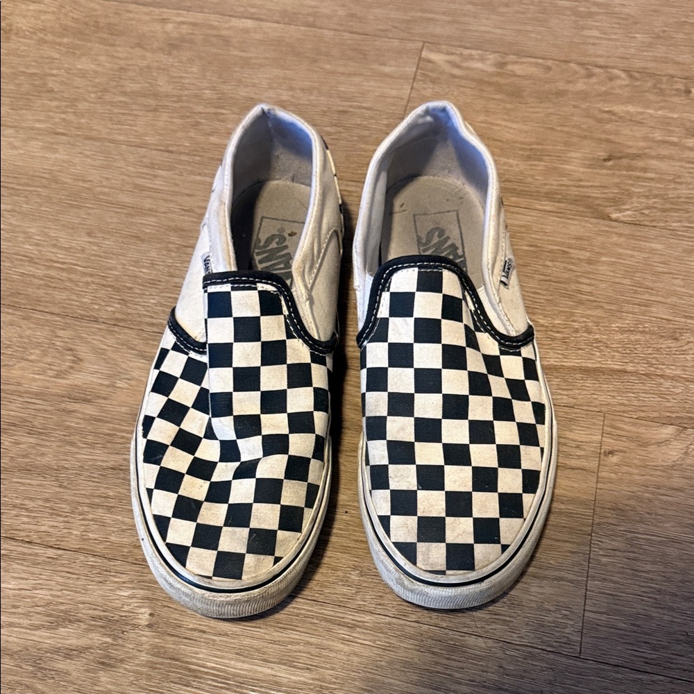Vans Vintage Checkered Slip-On Shoes - Black and White